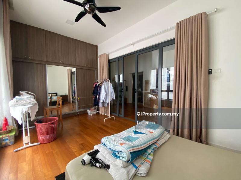 Bungalow House for Sale in Petaling Jaya, Selangor by Lester Lee - iProperty.com.my