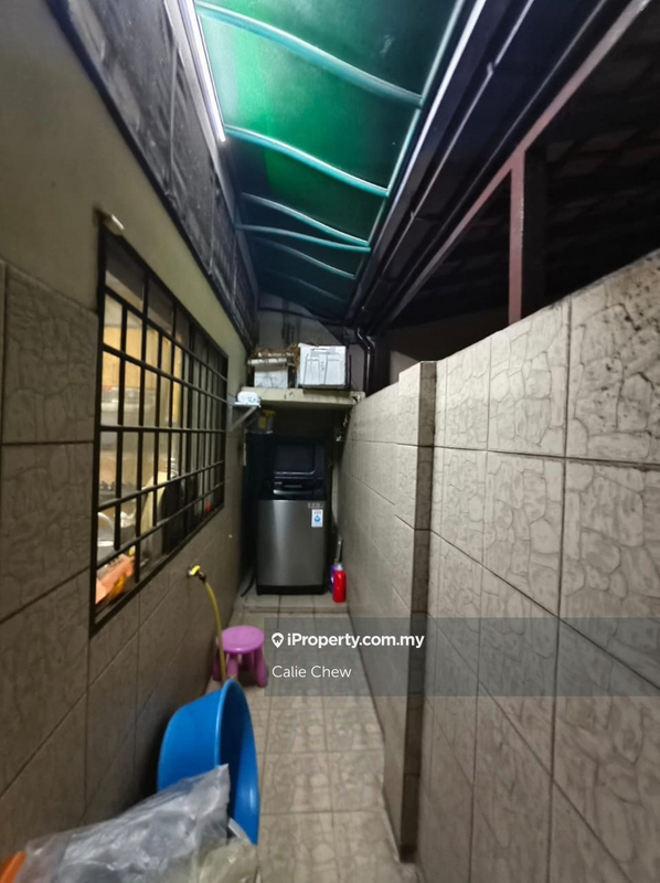 Semi-Detached House for Sale in Bandar Bukit Tinggi 2, Klang by Calie Chew - iProperty.com.my