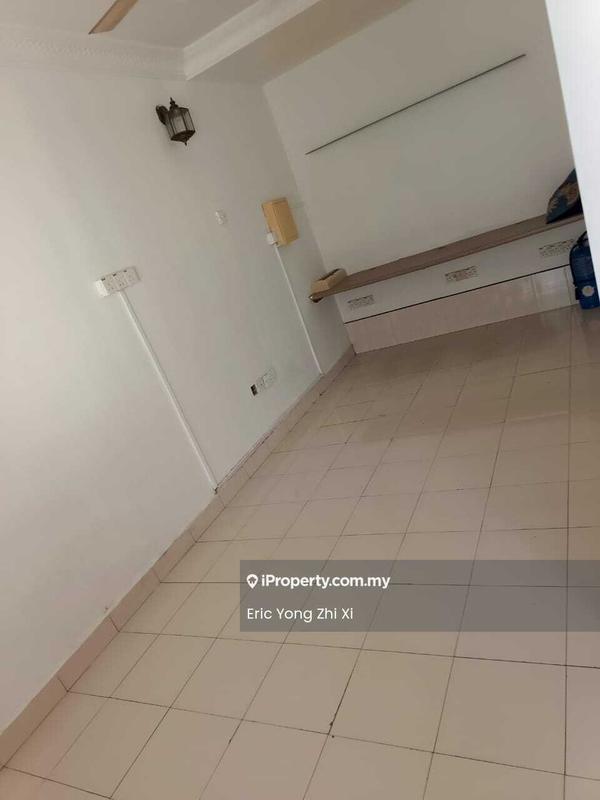 Rumah Teres 2-Tingkat untuk Disewa di Taman Mount Austin, Tebrau oleh Eric Yong - Interior - iProperty.com.my