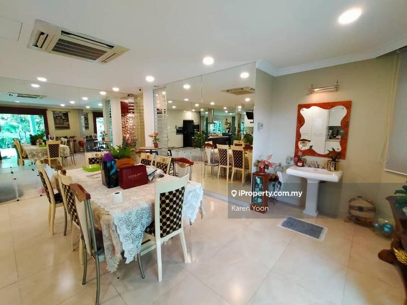 Bungalow House untuk Dijual di Seksyen 13, Shah Alam oleh Karen Yoon - iProperty.com.my