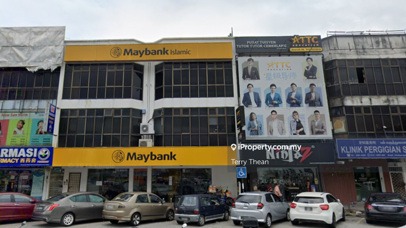 For Sale - 3 Storey Shop @ Taman Muda Ampang , Facing Main Road & High Traffic Street