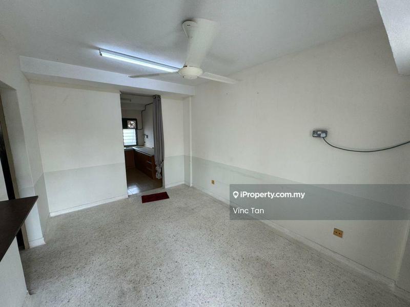 Apartment for Rent in Laksamana Cheng Ho by Vinc Tan - Interior - iProperty.com.my