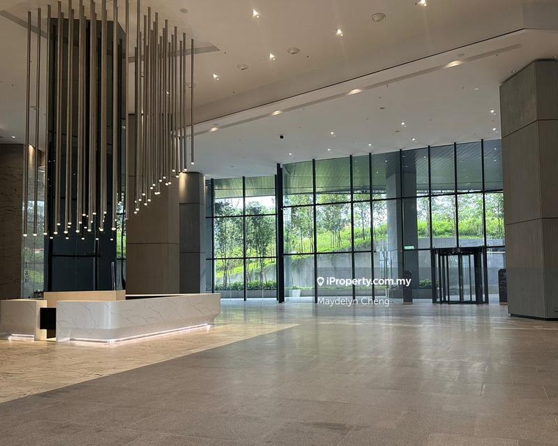 For Rent - (FULL FLOOR, HIGH LEVEL) THE MET CORPORATE TOWERS