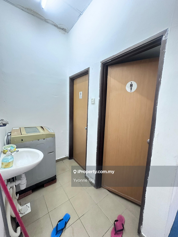 Shop-Office for Sale in Mutiara Mas 3 Storey Shophouse, Skudai by Yvonne Ng - iProperty.com.my