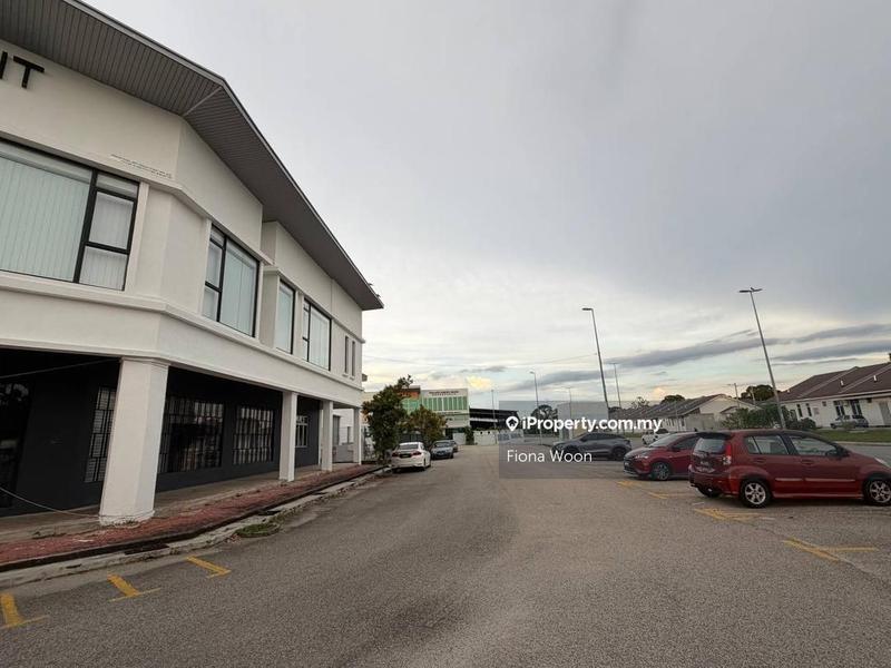 Kedai untuk Disewa di Taman Angkasa Nuri, Durian Tunggal oleh Fiona Woon - iProperty.com.my