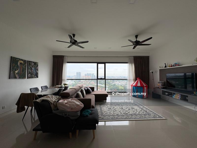 For Sale - Arnica @ Tropicana Gardens