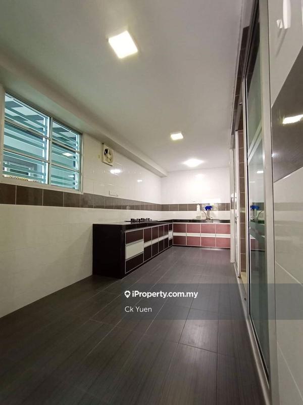 Rumah Berkembar untuk Dijual di Taman Kampar Permai, Kampar oleh Ck Yuen - iProperty.com.my