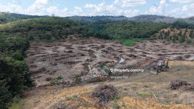 For Sale - 6.23 Acres Freehold Land with Stream Jerkoh Benta Penjom Kuala Lipis