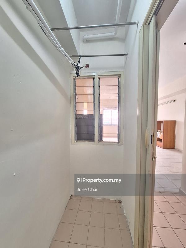 Service Residence for Sale in Villa Mutiara @ Mutiara Kompleks by June Chai - iProperty.com.my