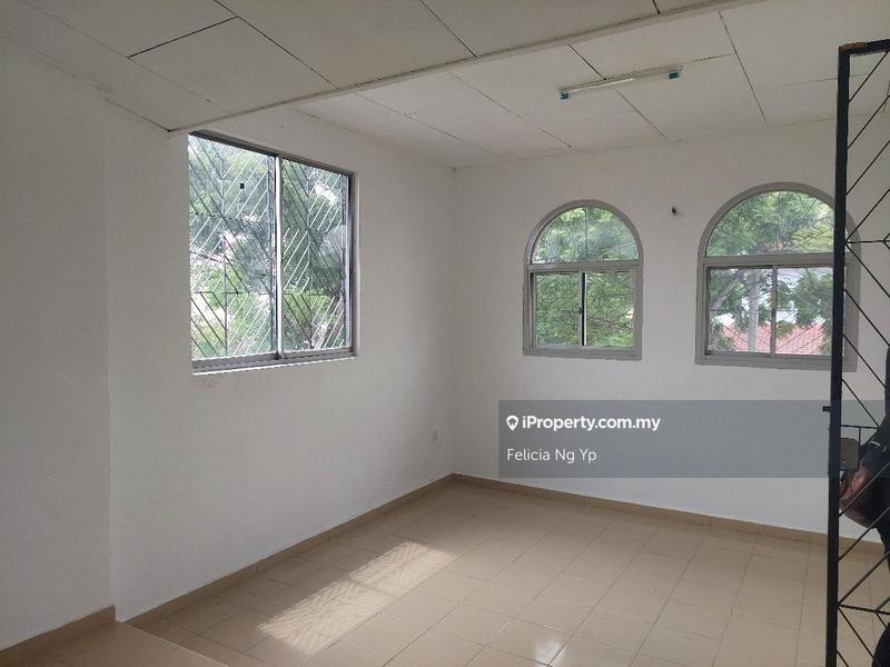 Rumah Teres 2-Tingkat untuk Dijual di SS3, Petaling Jaya oleh Felicia Ng Yp - iProperty.com.my