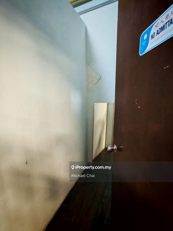Kedai-Pejabat untuk Dijual di Bandar Puteri Puchong, Puchong oleh Michael Chai - iProperty.com.my