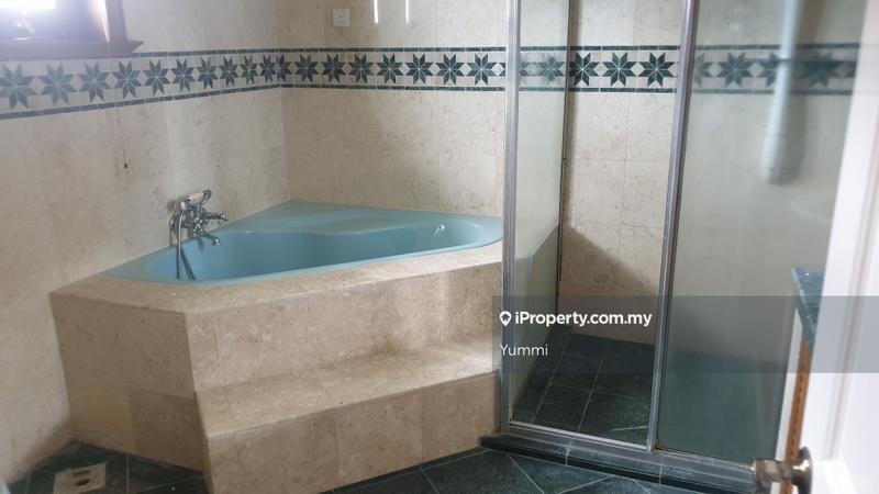 Banglo untuk Dijual di Kemensah Height, Ampang oleh Yummi - iProperty.com.my