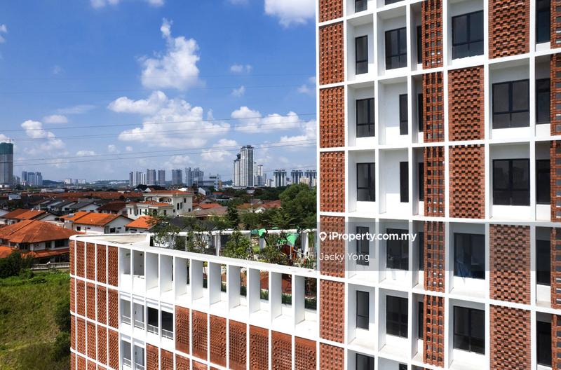 For Sale - The Legacy OUG