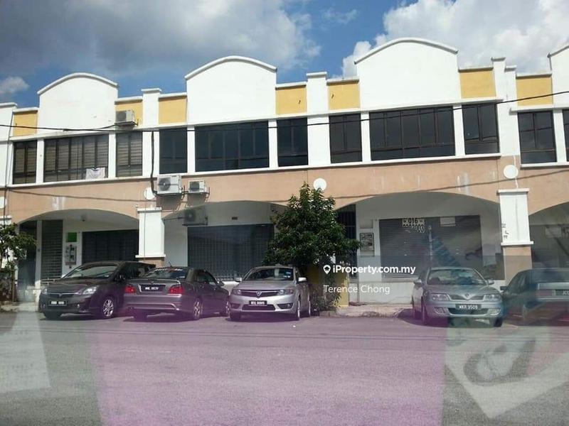 Kedai untuk Dijual di Bandar Kinrara Seksyen 1, Bandar Kinrara oleh Terence Chong - iProperty.com.my