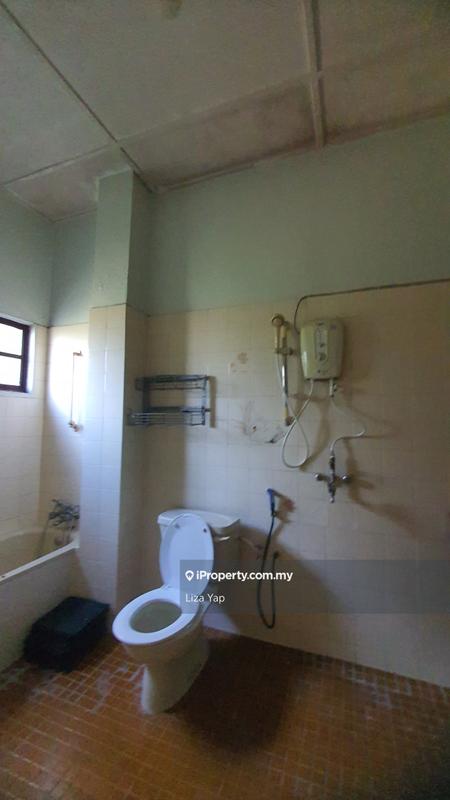 Bungalow House for Sale in Kelana Jaya, Petaling Jaya by Liza Yap - iProperty.com.my