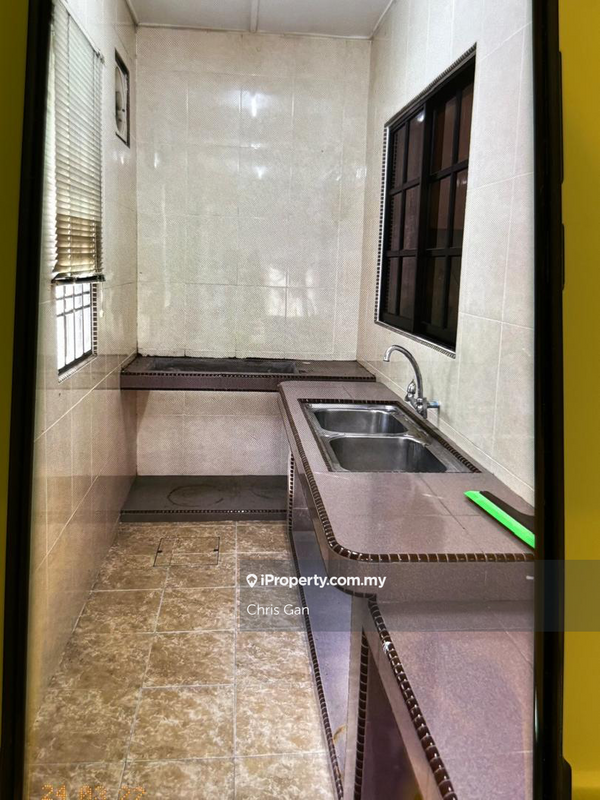 Rumah Teres 2-Tingkat untuk Dijual di Alor Akar, Kuantan oleh Chris Gan - iProperty.com.my