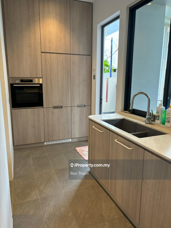 Bungalow House untuk Dijual di Taman Bukit Seputeh, Seputeh oleh Rex Tham - iProperty.com.my