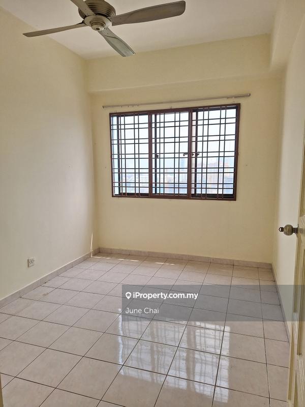 Service Residence for Sale in Villa Mutiara @ Mutiara Kompleks by June Chai - iProperty.com.my