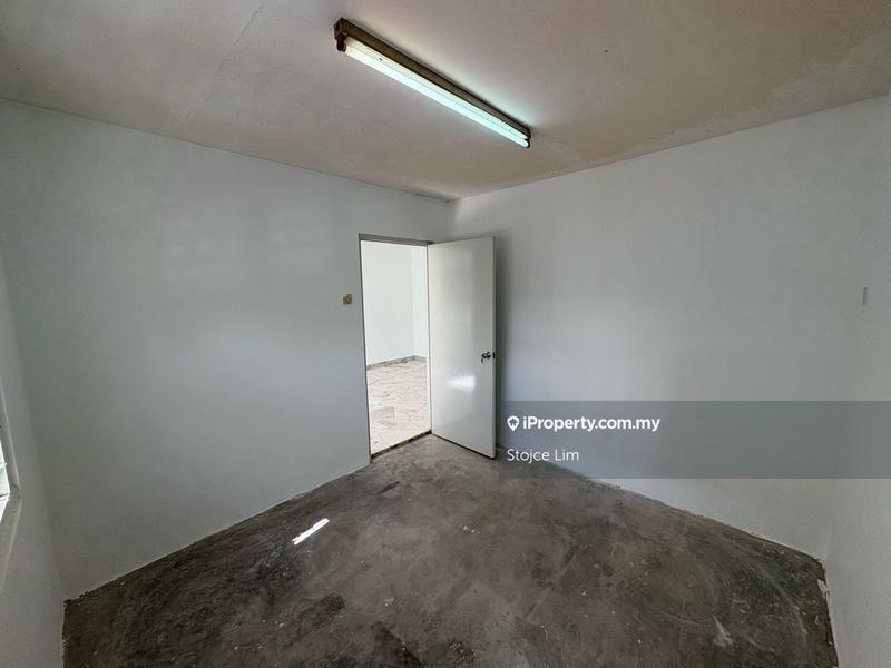 Flat for Sale in Seksyen 2 Wangsa Maju Flat by Stojce Lim - iProperty.com.my