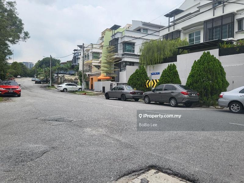 Residential Land for Sale in Taman Overseas Union (Taman Oug), Jalan Klang Lama (Old Klang Road) by BoBo Lee - iProperty.com.my