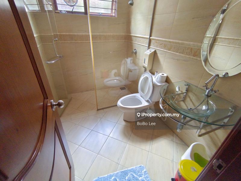 Bungalow House for Sale in Taman Overseas Union (Taman Oug), Jalan Klang Lama (Old Klang Road) by BoBo Lee - iProperty.com.my