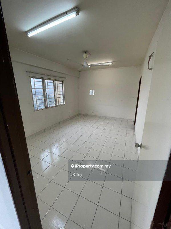 For Sale - Alam Idaman