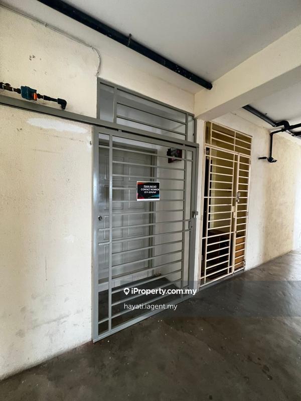 Condominium for Sale in Pangsapuri Saujana Gombak by hayati.iagent.my - iProperty.com.my