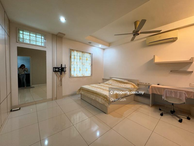Rumah Berkembar untuk Dijual di Taman Brown, Gelugor oleh Qyan Goh - iProperty.com.my