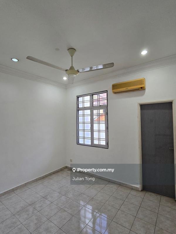 Rumah Teres 2-Tingkat untuk Dijual di Taman Desa Indah, Nilai oleh Julian Tong - iProperty.com.my