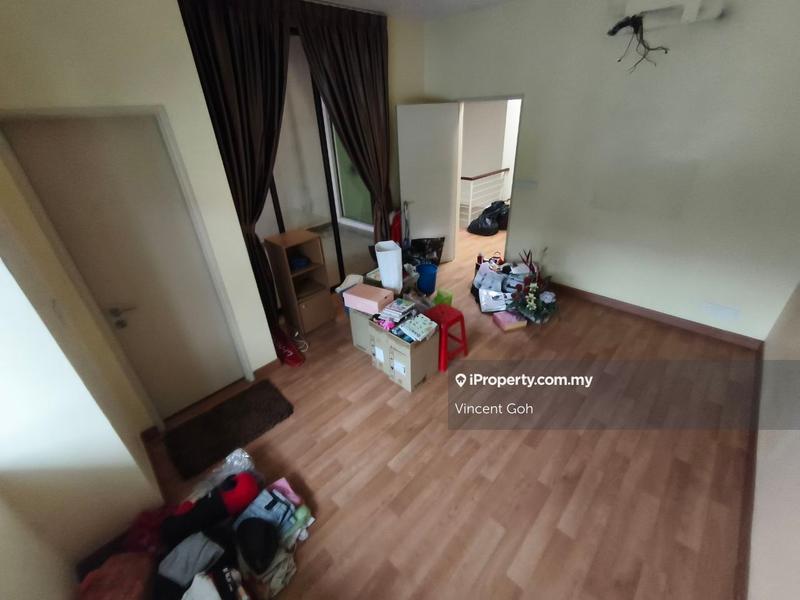 Rumah Berangkai 3 Tingkat untuk Dijual di Perdana Residence 2, Batu Caves oleh Vincent Goh - iProperty.com.my