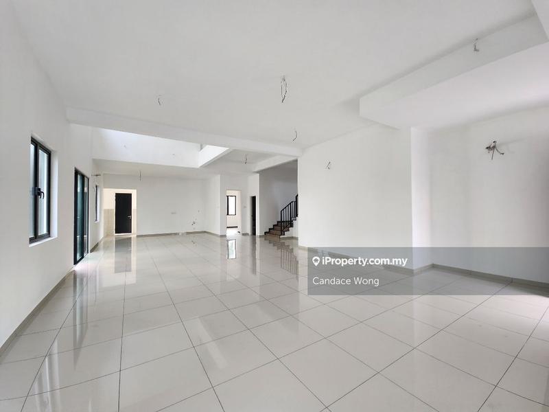 Rumah Berkembar untuk Dijual di Taman Villa Perdana, Kajang oleh Candace Wong - iProperty.com.my