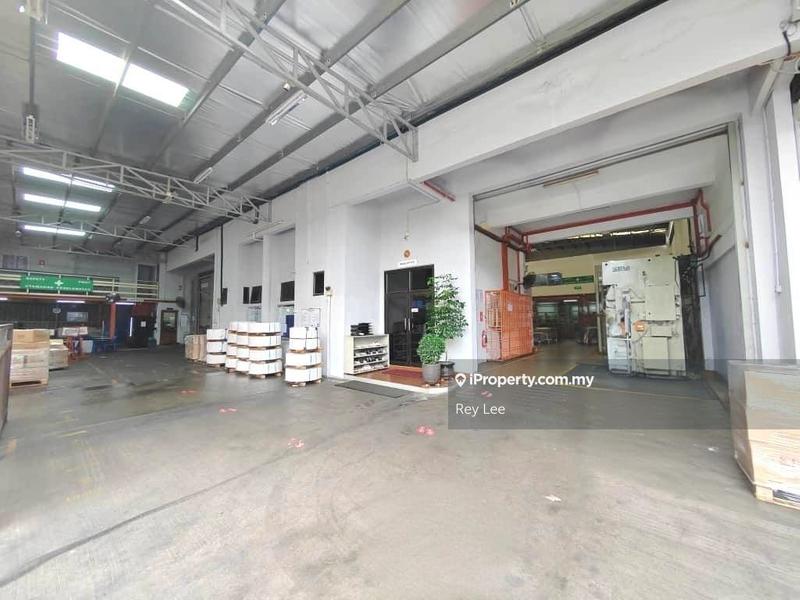 For Sale - Corner 1.5 storey Semi-D Factory, Jln Maju, Desa Cemerlang, Ulu Tiram
