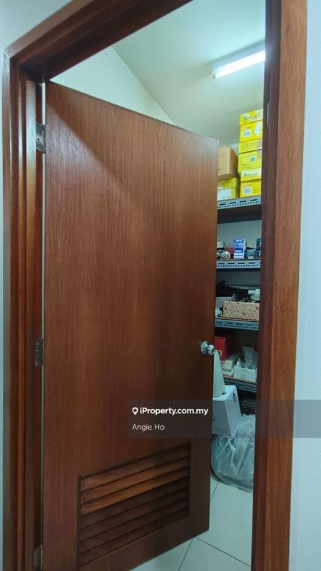 Shop / Office untuk Dijual di Kuchai Entrepreneurs Park, Kuchai Lama oleh Angie Ho - iProperty.com.my