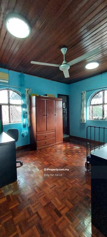 Banglo untuk Dijual di 4a1mr, Ampang oleh Kelly Yan Kai Lit - iProperty.com.my