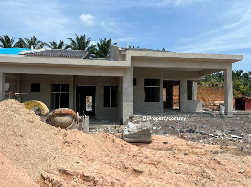 1-storey Terraced House for Sale in Durian Tunggal Freehold 1 Tingkat Full loan, Durian Tunggal by George Chiew - iProperty.com.my