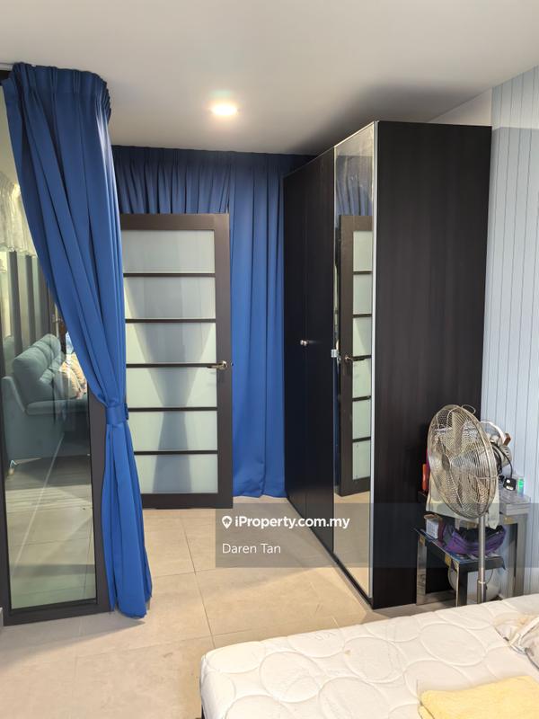 Service Residence for Sale in Flexus Signature by Daren Tan - iProperty.com.my