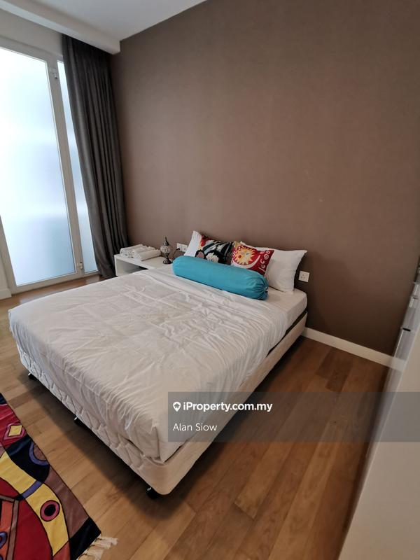 For Sale - The Face Suites (Platinum Suites)