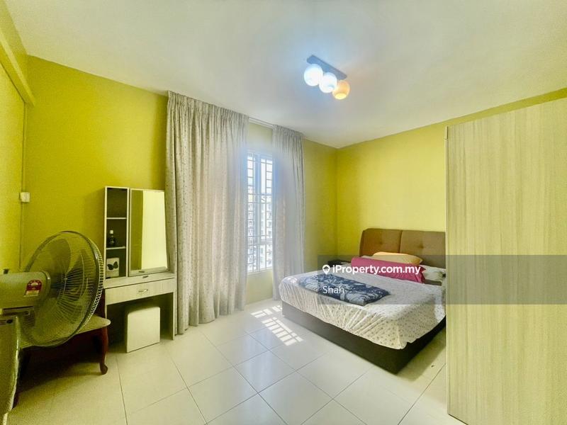 Kondominium untuk Dijual di Platinum Lake PV 12 oleh Shah - iProperty.com.my