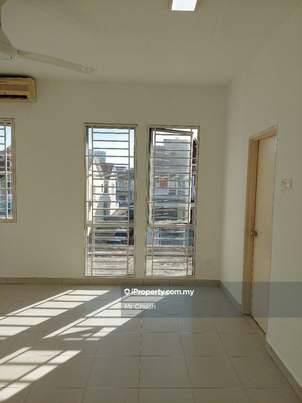 2-storey Terraced House for Sale in Taman Dato Demang, Seri Kembangan by Mr Chuah - iProperty.com.my