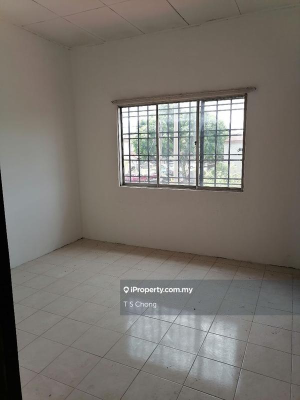 2-storey Terraced House for Sale in Bandar Saujana Putra, Tanjong Duabelas by T S Chong - iProperty.com.my
