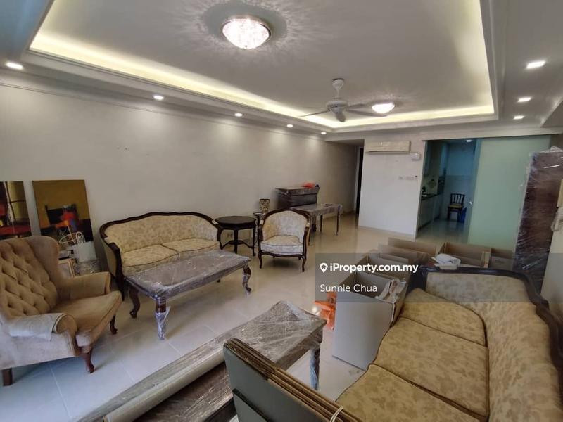 For Sale - Riana Green East