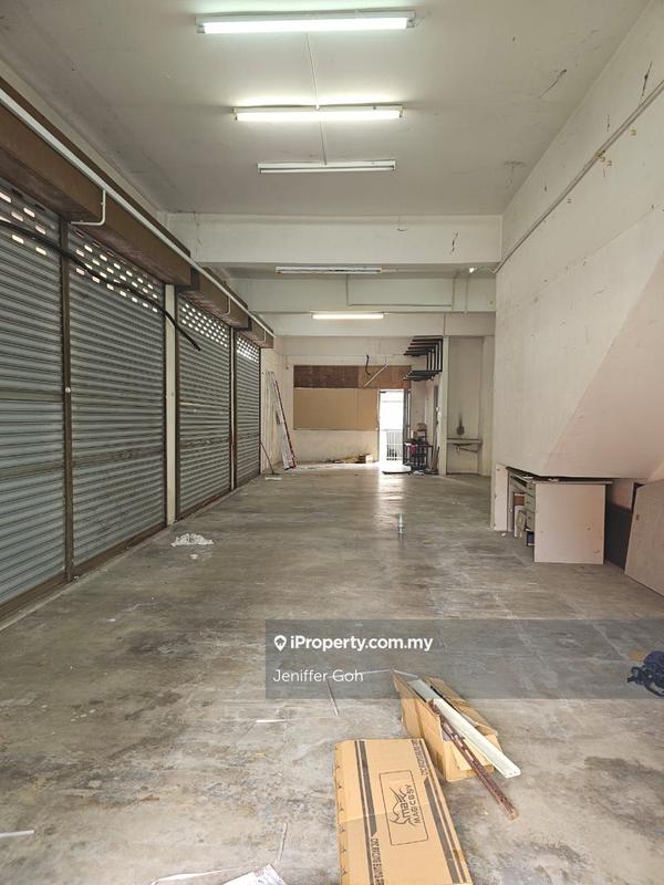For Rent - Taman Usahaniaga Ground floor shop suitable for store