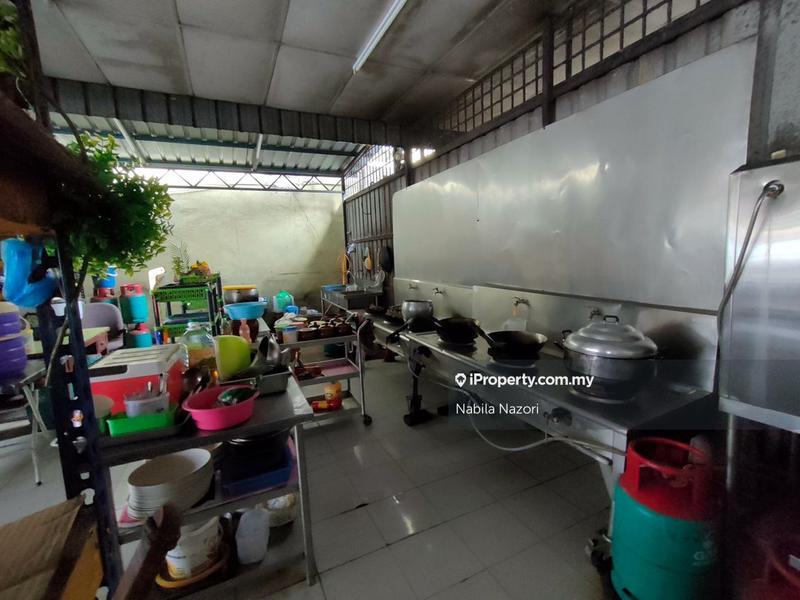 Kedai untuk Dijual di Kota Bharu, Kelantan oleh Nabila Nazori - iProperty.com.my