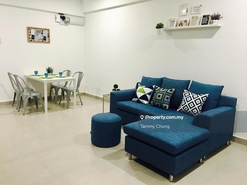 For Rent - Flexus Signature