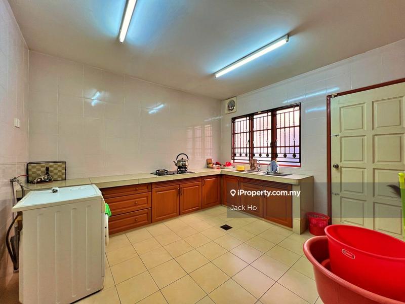 Rumah Berkembar untuk Dijual di UEP Subang Jaya, Subang Jaya oleh Jack Ho - iProperty.com.my