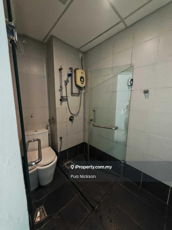 Service Residence for Rent in Centrestage Designer Suite by Nickson Pua - Bathroom - iProperty.com.my