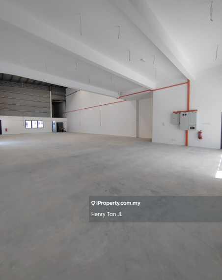 Kilang Berkembar untuk Dijual di Bukit Kemuning, Shah Alam oleh Henry Tan JL - Interior - iProperty.com.my