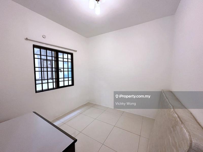 Pangsapuri untuk Dijual di Pandan Court oleh Vickky Wong - iProperty.com.my