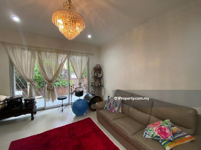 Bungalow House for Sale in SS19, Subang Jaya by Celia Tan - iProperty.com.my