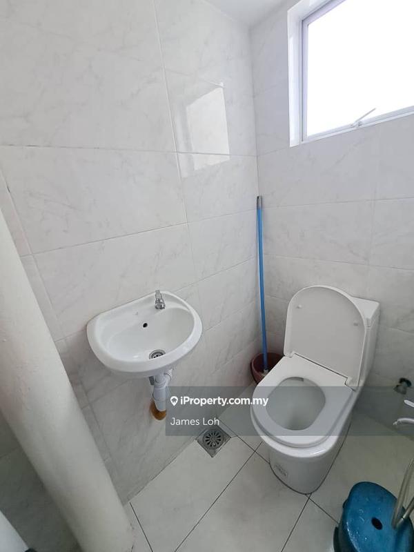 Pangsapuri untuk Dijual di Subang Perdana Goodyear Court 7 oleh James Loh - iProperty.com.my